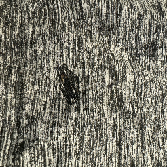 Tommy Bahama mens lounge set hoodie is large pants are medium - Picture 7 of 7